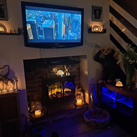All Seasons Weavers Cottage Holmfirth Buitenkant foto